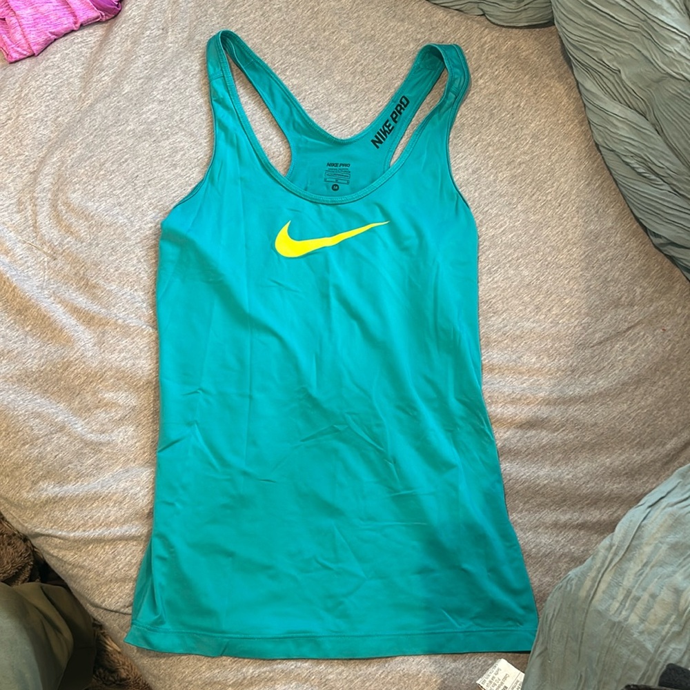 Nike Pro Razor back tank top